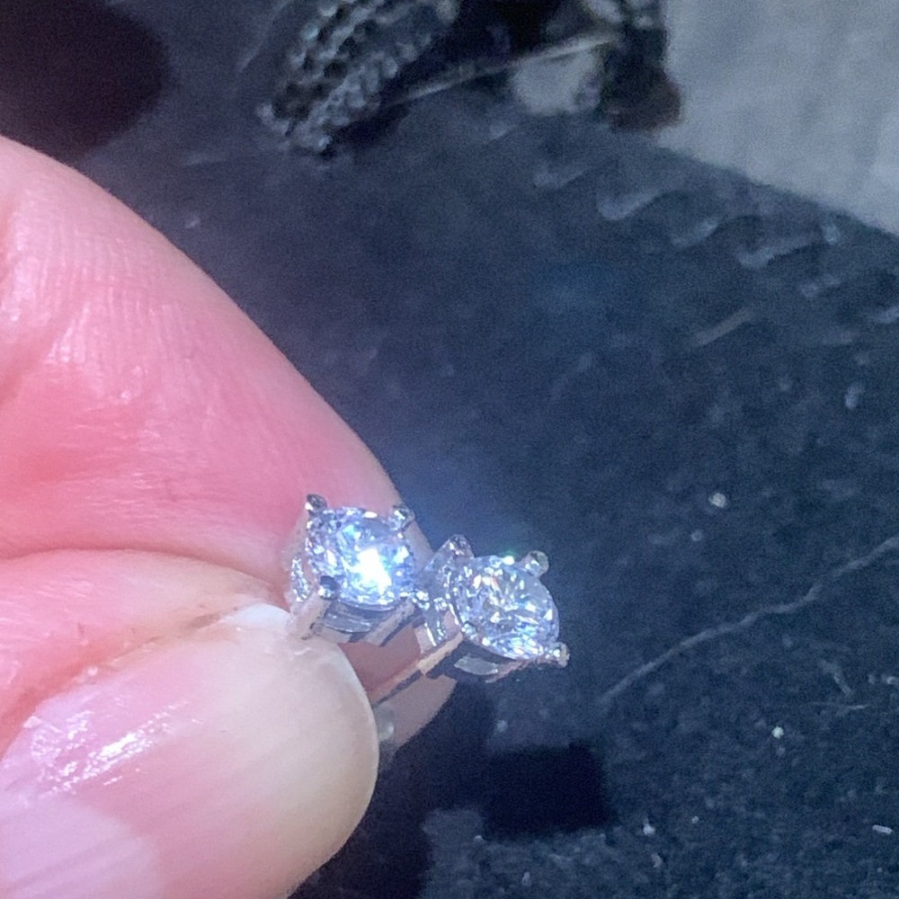 Elegant Silver diamonds Stud Earrings. Must have for collectors or gift!